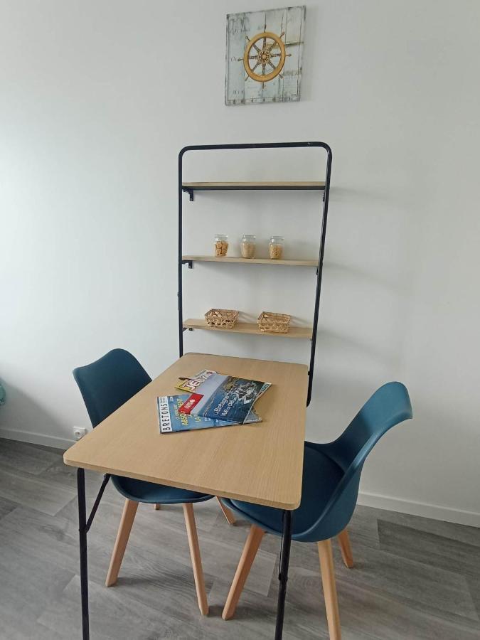 Le Kenav - A 300 M Du Port Apartment *